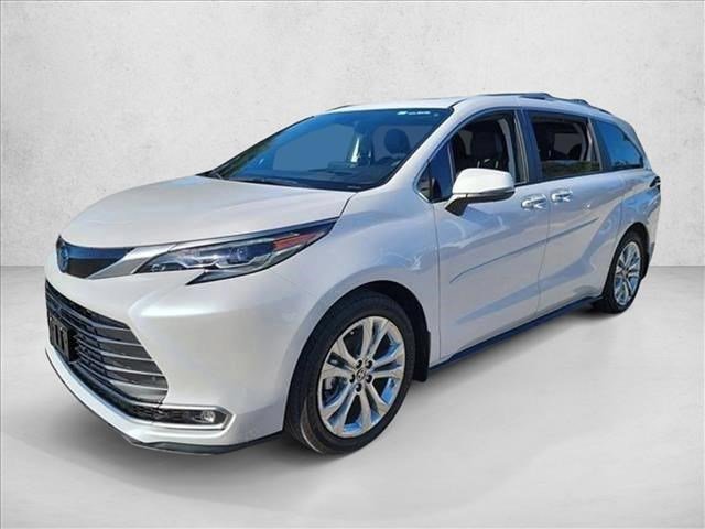 Used 2024 Toyota Sienna Platinum