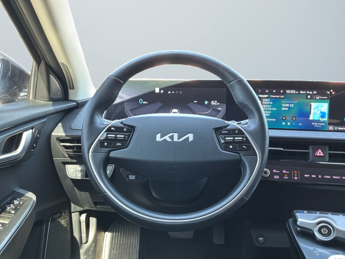 Used 2024 Kia EV6 Wind w/ Wind Technology Package AWD/4WD image 11