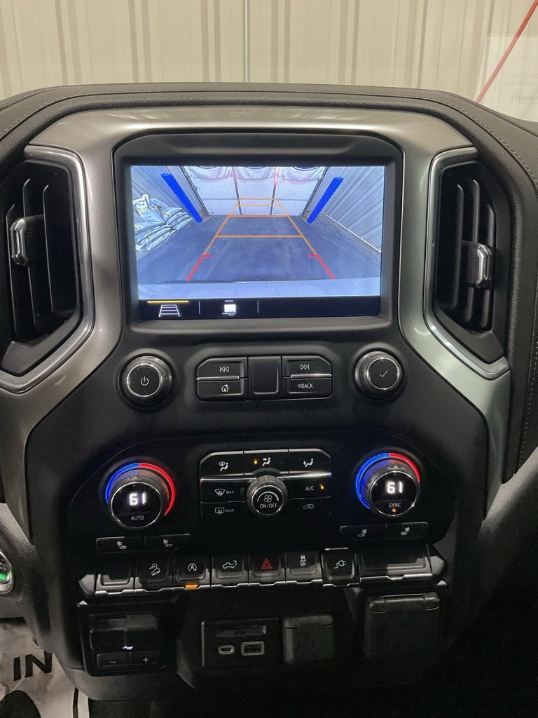 Used 2019 Chevrolet Silverado 1500 LT w/ Texas Edition image 18