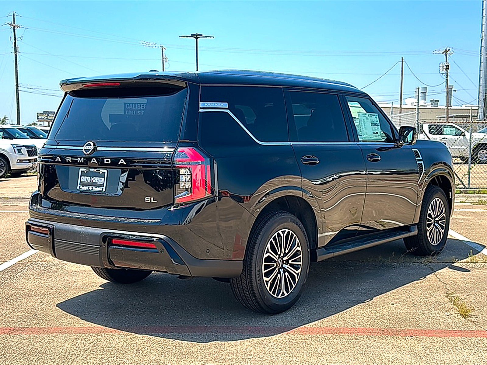 New 2026 Nissan Armada SL w/ Captain's Chari Seat Package AWD/4WD image 8
