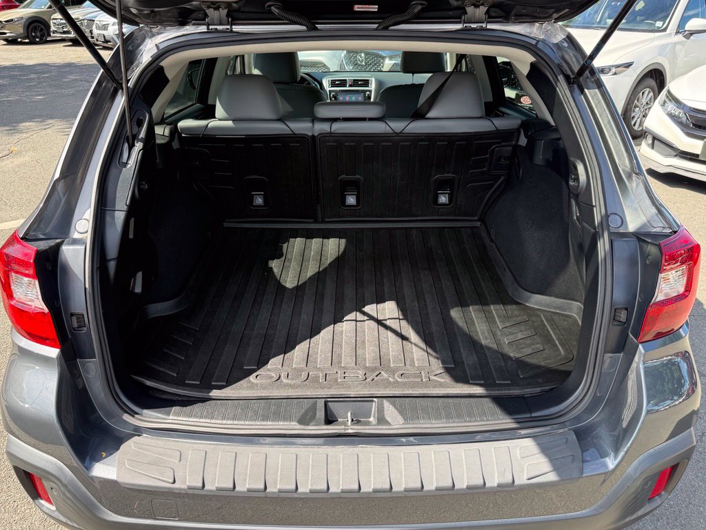 Used 2018 Subaru Outback 2.5i Limited AWD/4WD image 26
