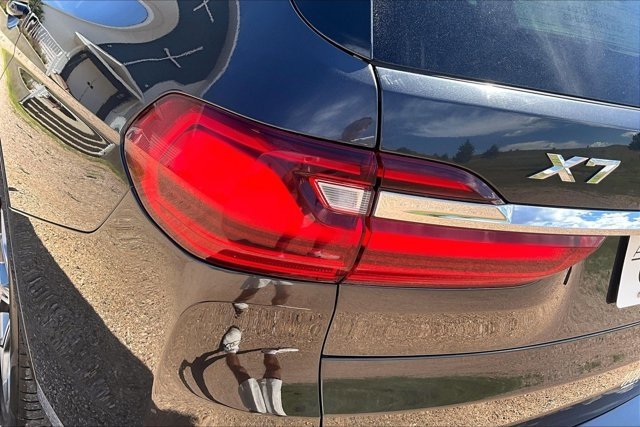 Used 2019 BMW X7 xDrive40i w/ Cold Weather Package AWD/4WD image 23