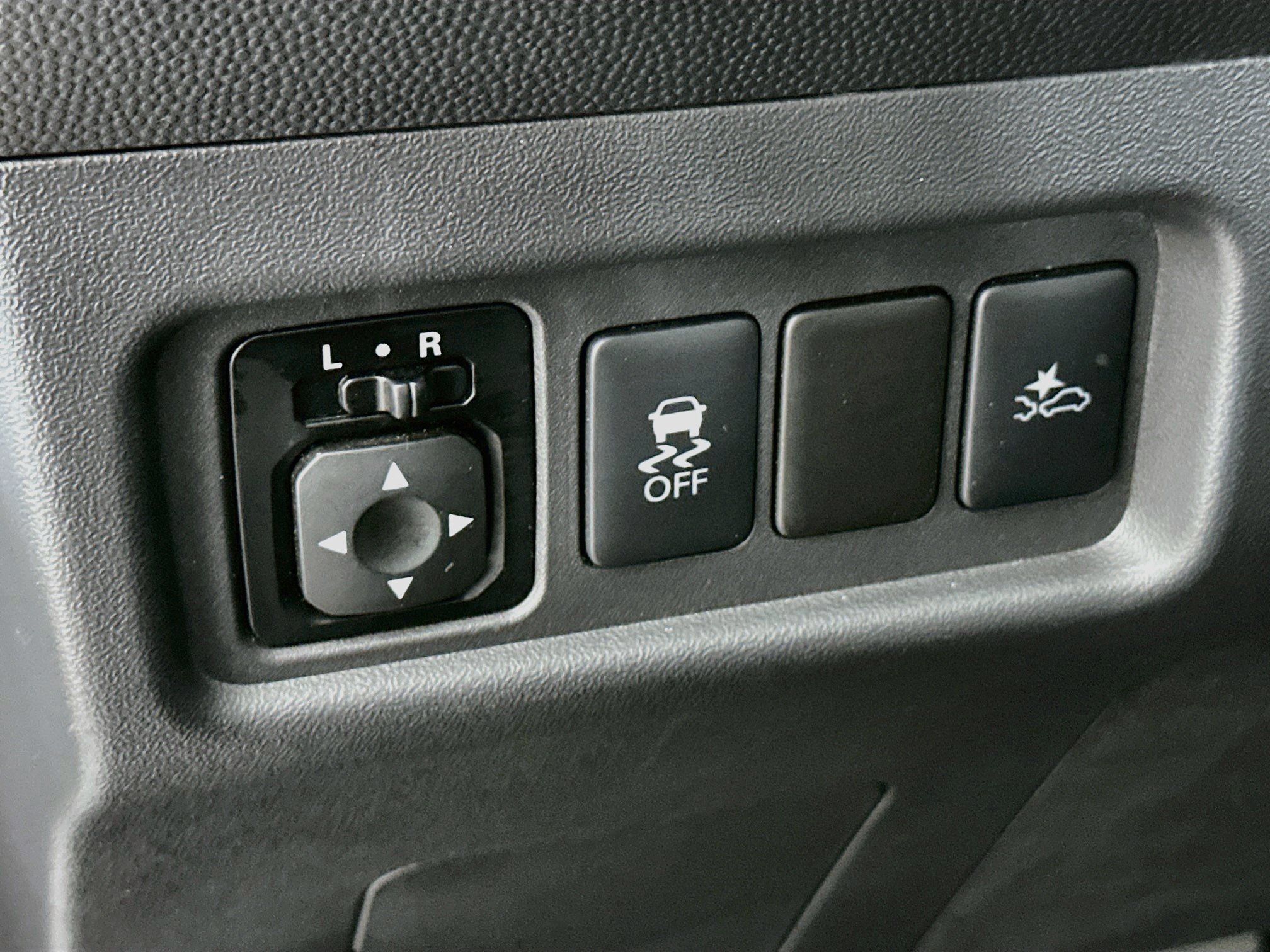 Used 2024 Mitsubishi Mirage ES FWD image 16
