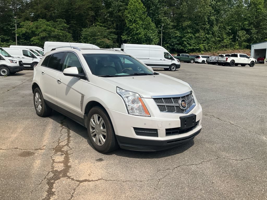 Used 2011 Cadillac SRX Luxury FWD image 3