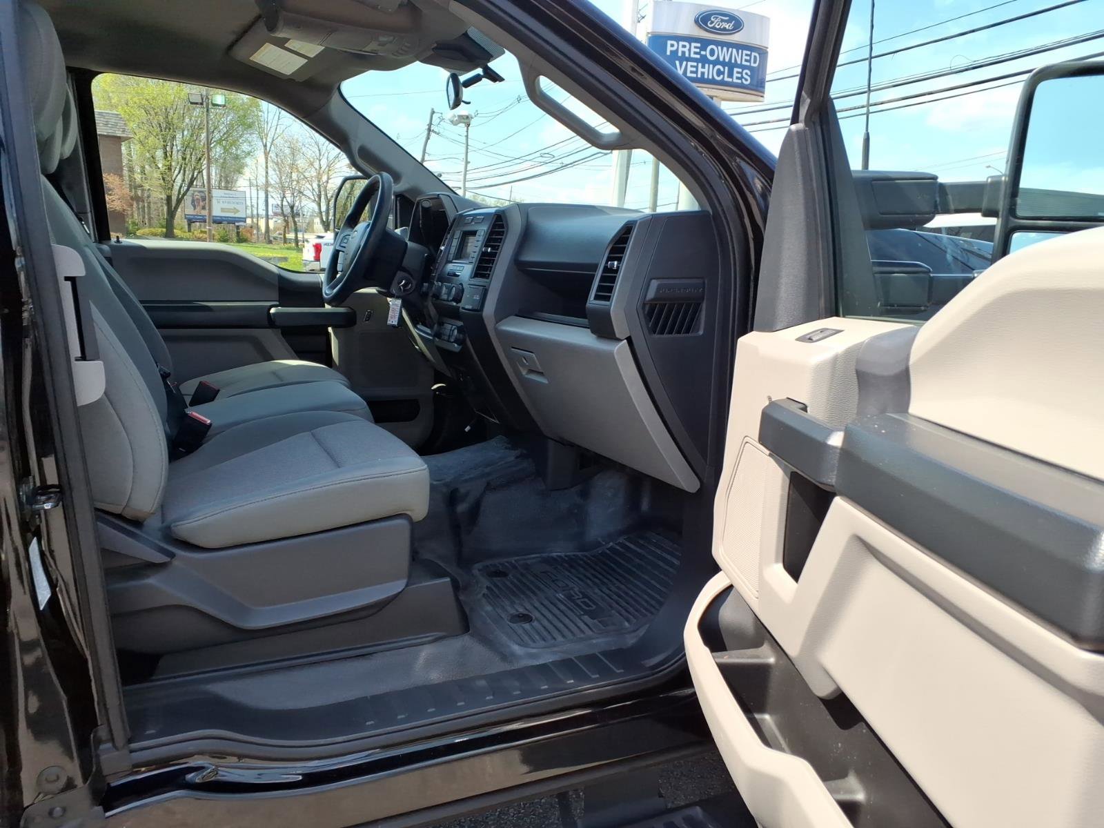 Used 2022 Ford F350 XL w/ Power Equipment Group AWD/4WD image 14