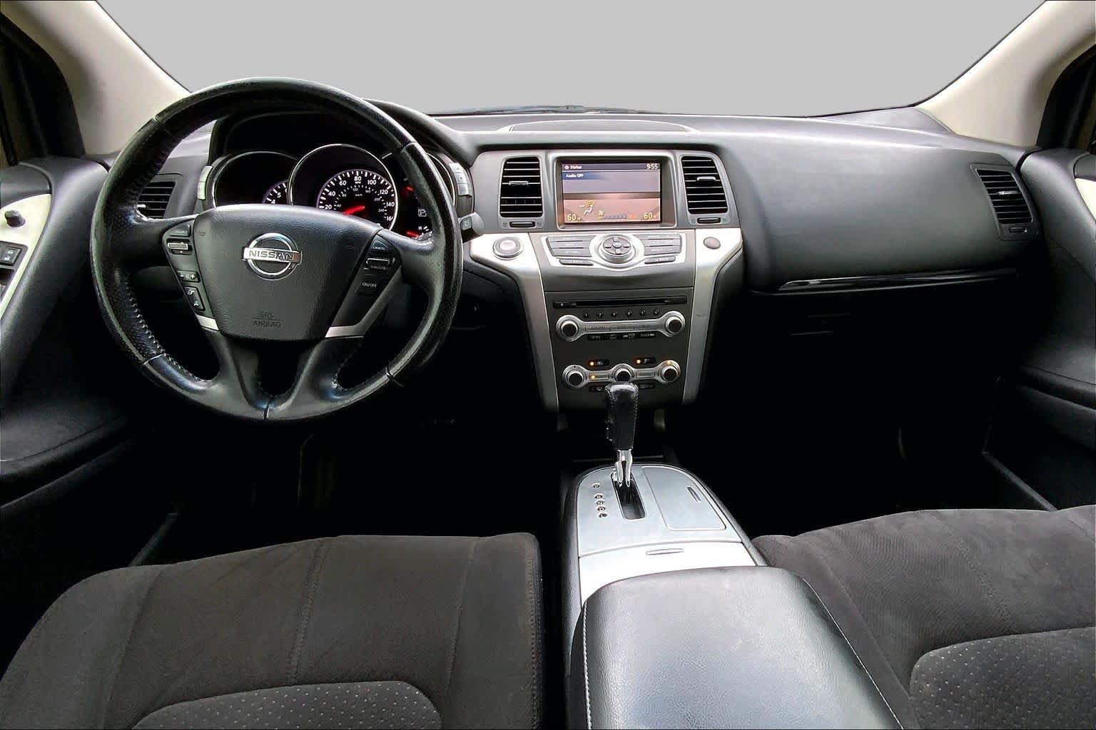 Used 2013 Nissan Murano SV AWD/4WD image 14