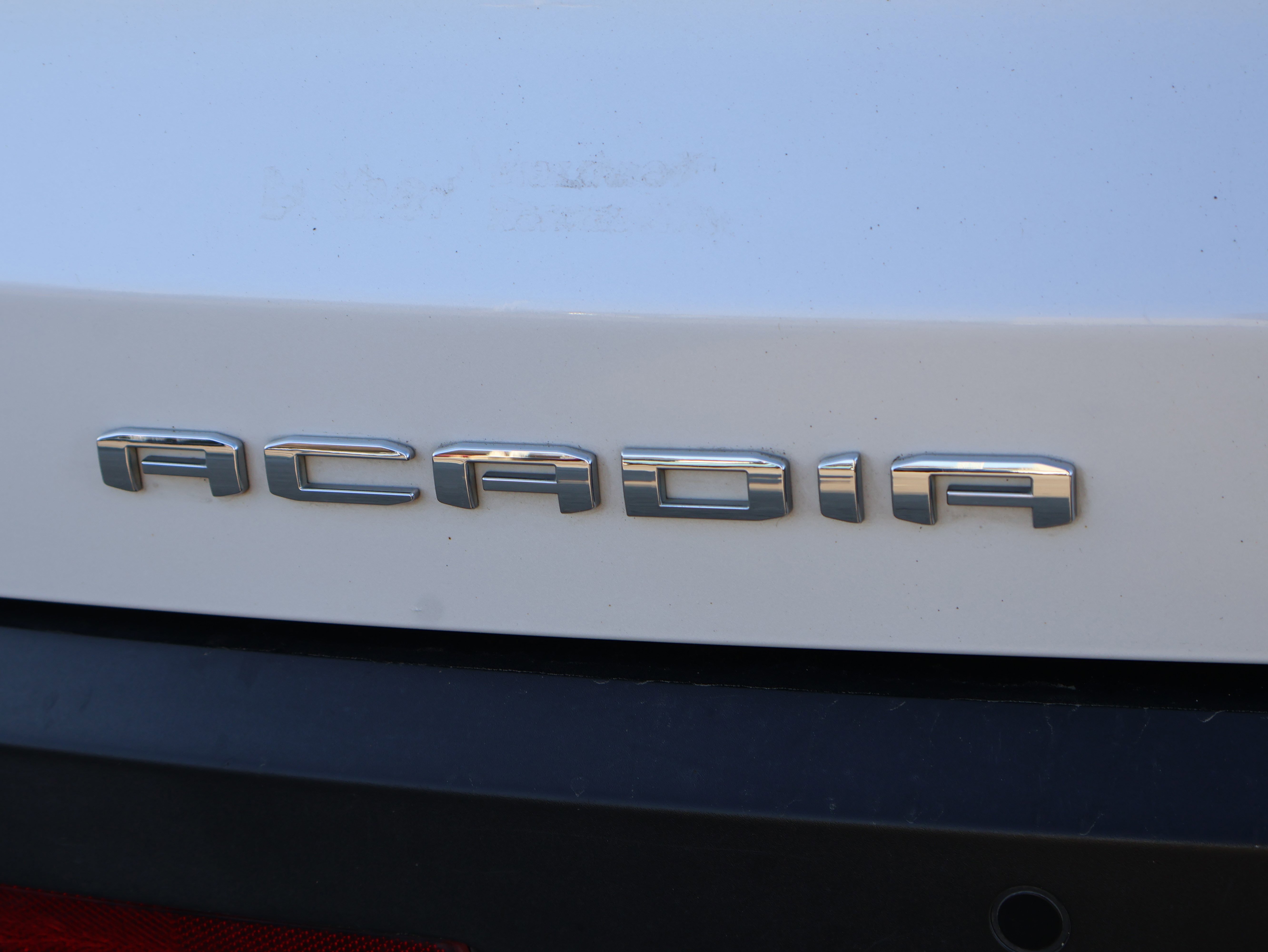 Used 2021 GMC Acadia SLT w/ Premium Package image 20