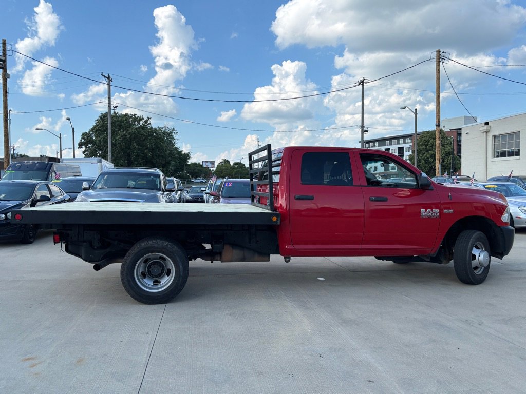 Used 2017 RAM 3500 Tradesman image 3