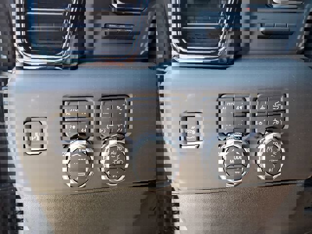 New 2026 GMC Sierra 2500 AT4 image 31