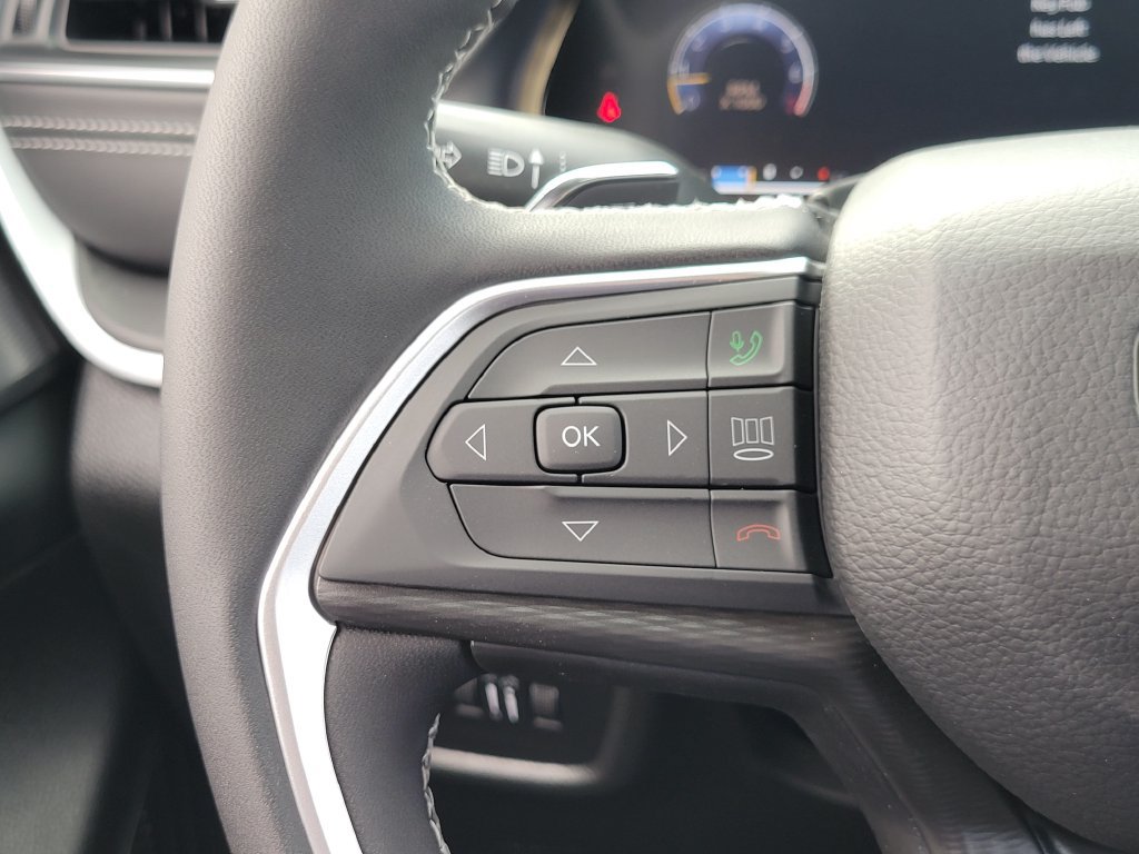 New 2027 Jeep Grand Cherokee Laredo X AWD/4WD image 5