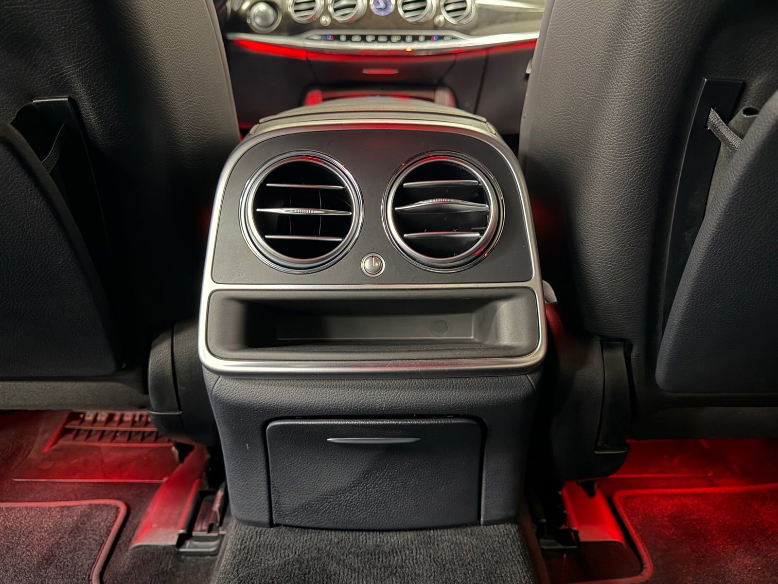 Used 2015 Mercedes-Benz S 550 Sedan image 36