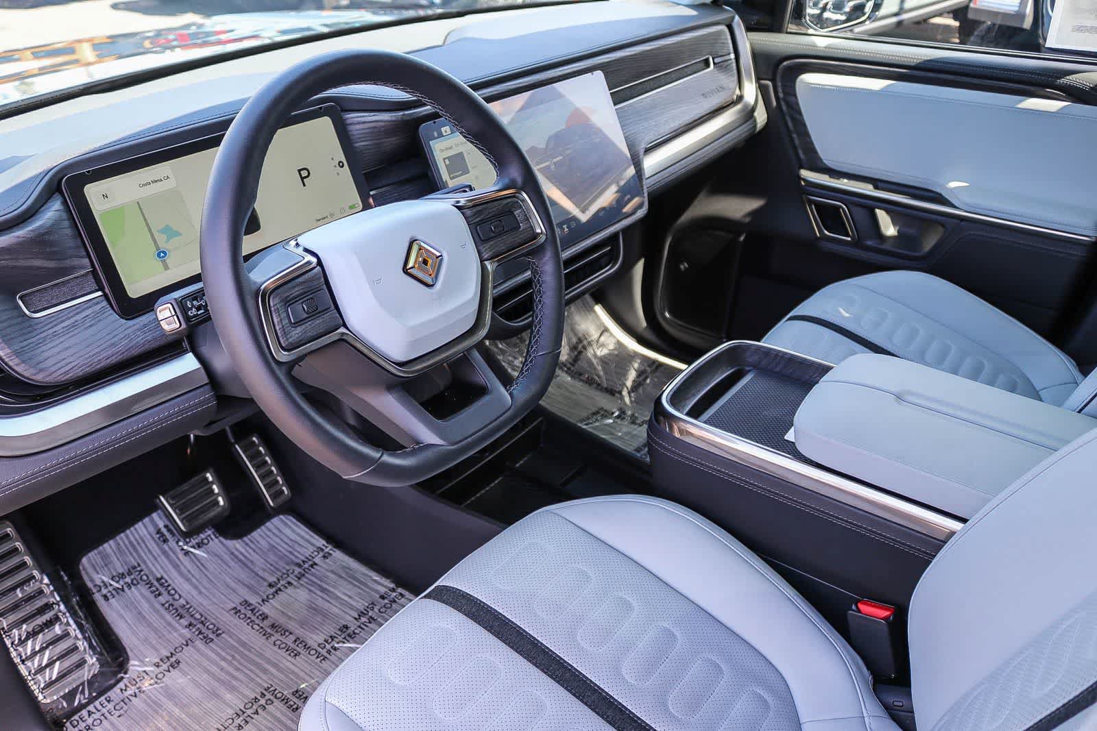 Used 2023 Rivian R1S Launch Edition AWD/4WD image 16