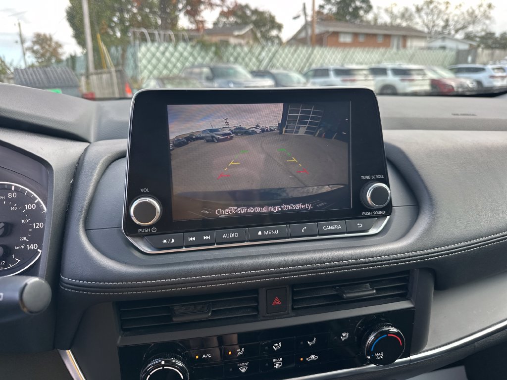 Certified 2025 Nissan Rogue S FWD image 22
