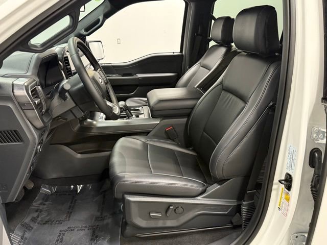 Used 2025 Ford F150 Lariat w/ Equipment Group 501A Mid image 15