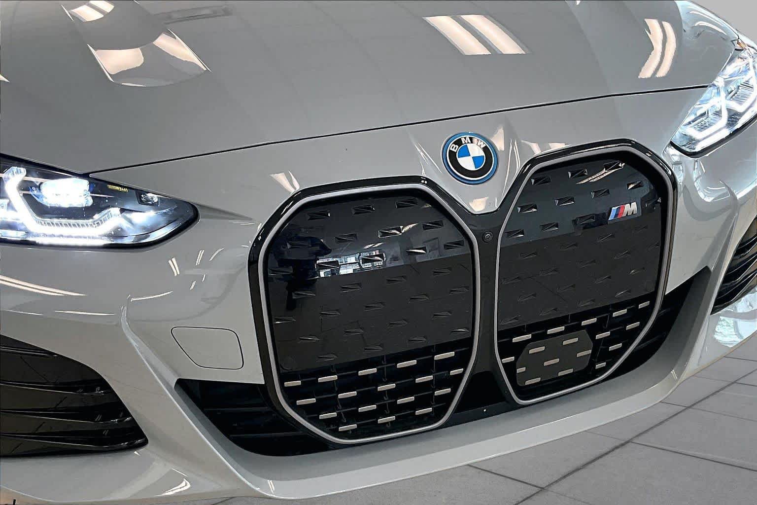 Used 2024 BMW i4 M50 AWD/4WD image 28