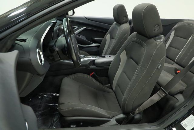 Used 2023 Chevrolet Camaro LT image 24