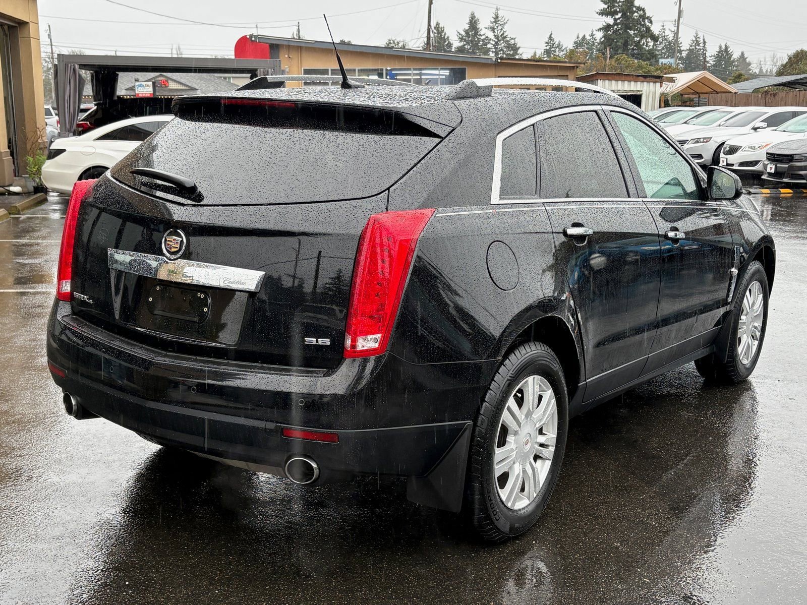 Used 2012 Cadillac SRX Luxury image 7