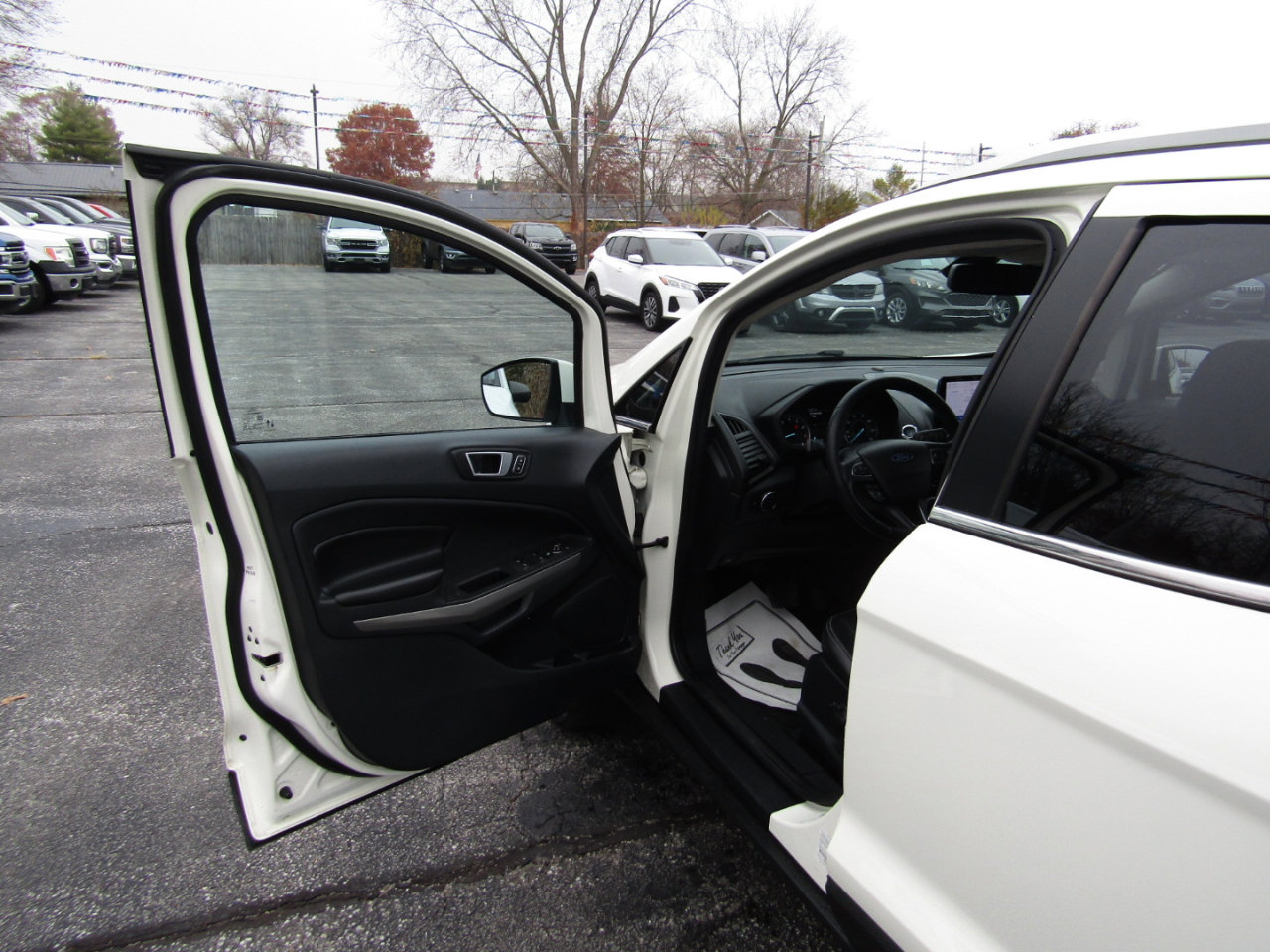 Used 2021 Ford EcoSport Titanium image 17