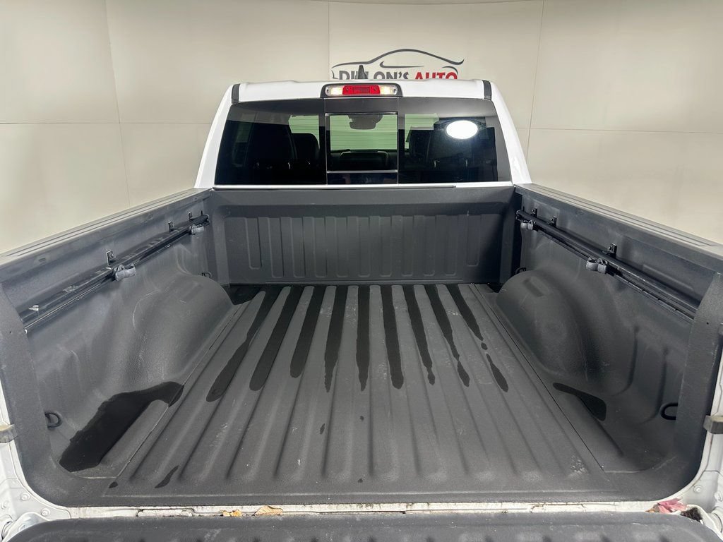 Used 2021 RAM 1500 Laramie AWD/4WD image 7