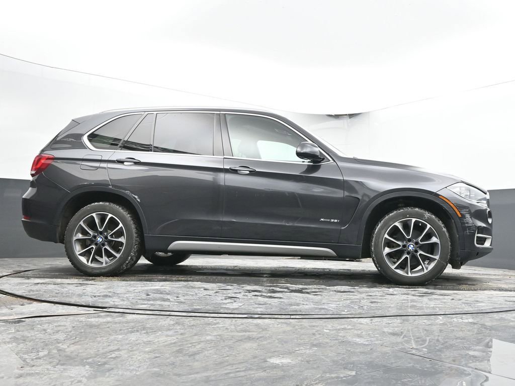 Used 2017 BMW X5 xDrive35i image 32