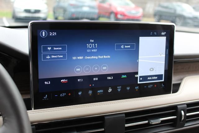 Certified 2024 Lincoln Corsair Reserve w/ Equipment Group 201A AWD/4WD image 22