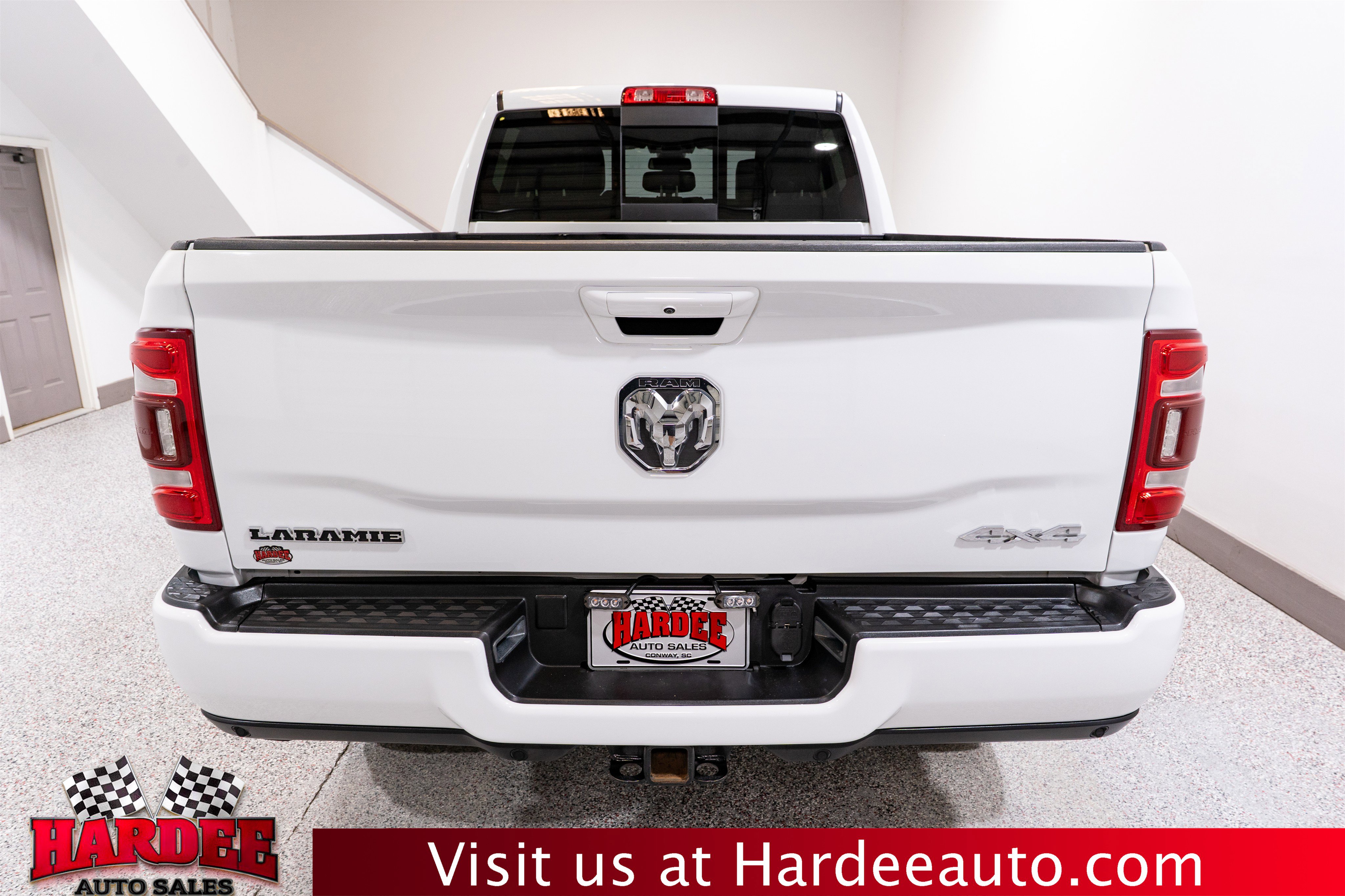 Used 2023 RAM 2500 Laramie AWD/4WD image 4