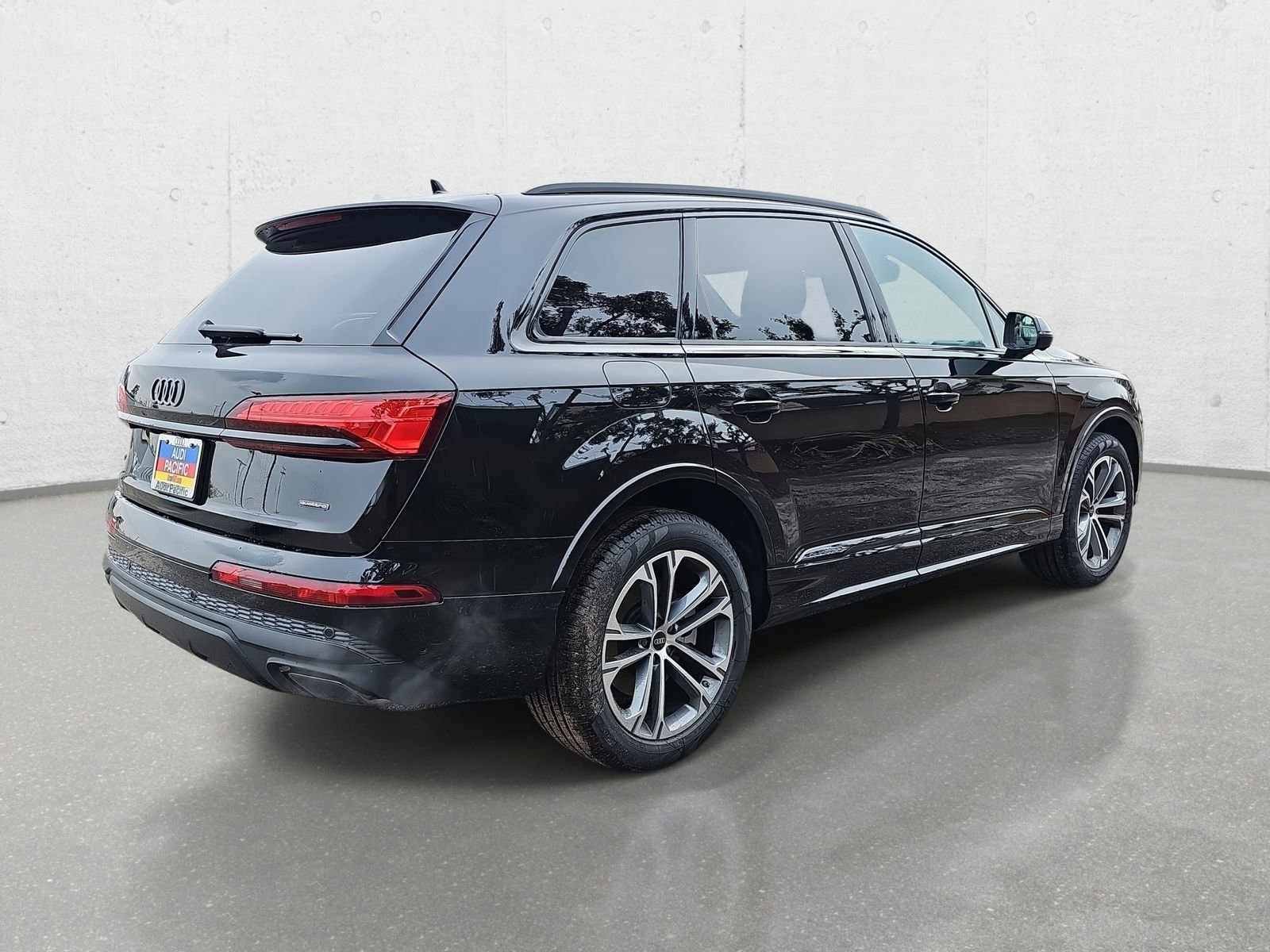New 2026 Audi Q7 2.0T Premium image 5