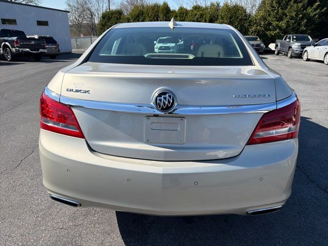 Used 2015 Buick LaCrosse Leather image 9