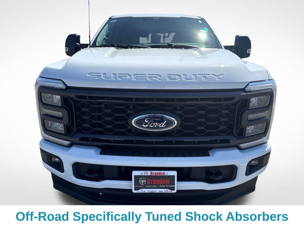 Used 2024 Ford F250 XL w/ STX Appearance Package AWD/4WD image 9