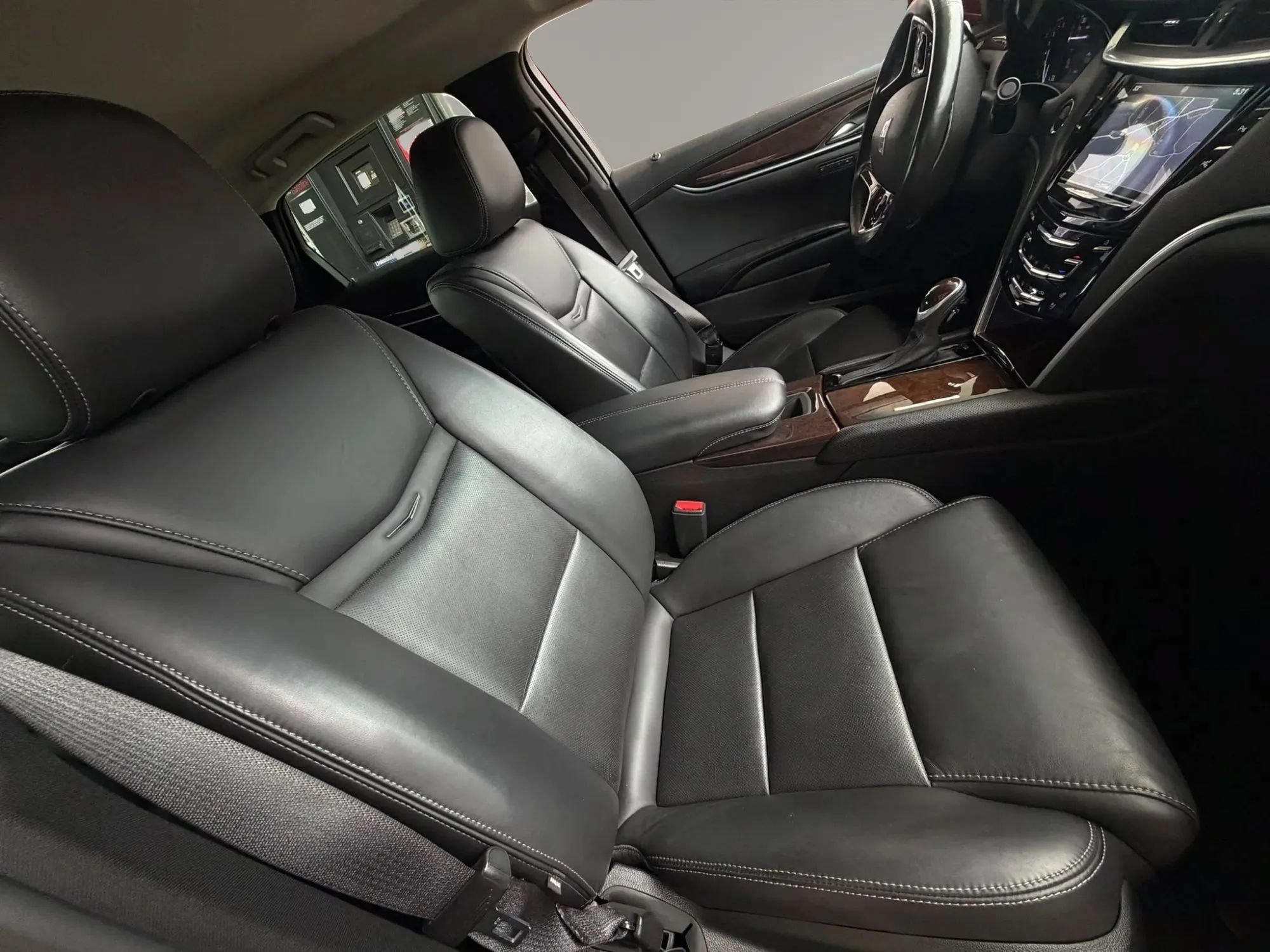 Used 2017 Cadillac XTS Luxury FWD image 5