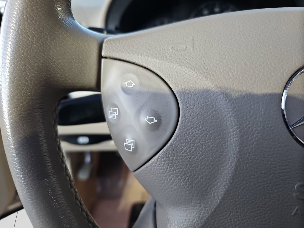 Used 2003 Mercedes-Benz E 500 Sedan w/ X2 Opt Pkg image 11