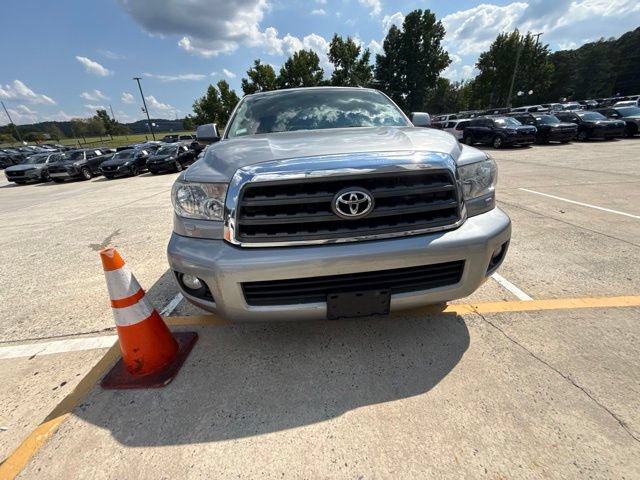 Used 2017 Toyota Sequoia SR5 AWD/4WD image 5