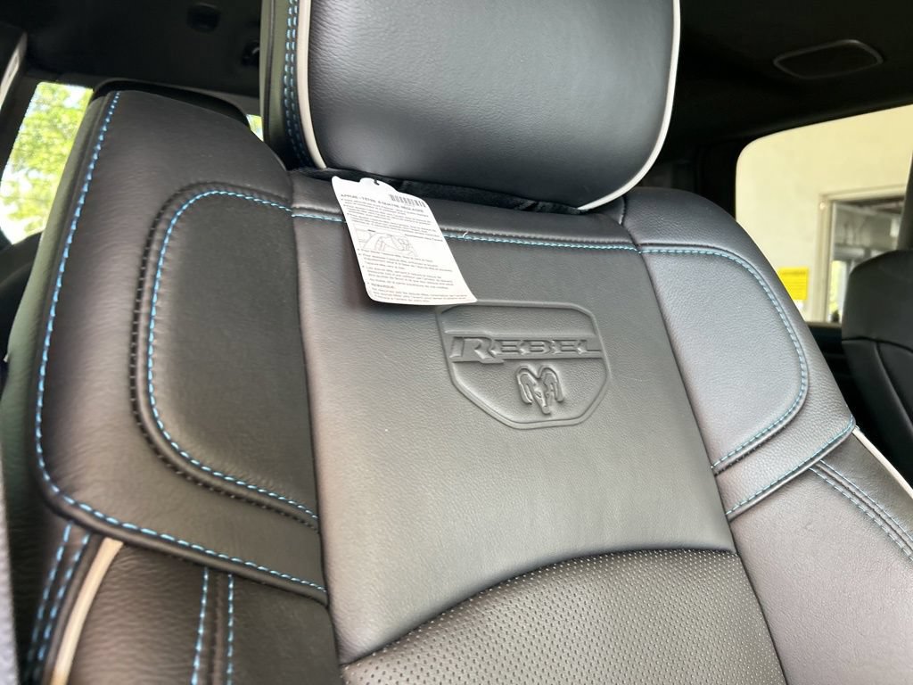 New 2024 RAM 2500 Rebel w/ Towing Technology Group AWD/4WD image 27