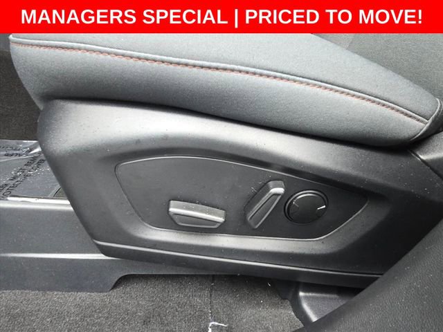 Used 2025 Ford Explorer Active image 29