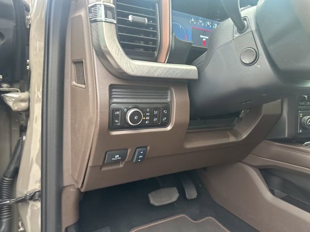 Used 2026 Ford F250 King Ranch w/ Tremor Off-Road Package image 32