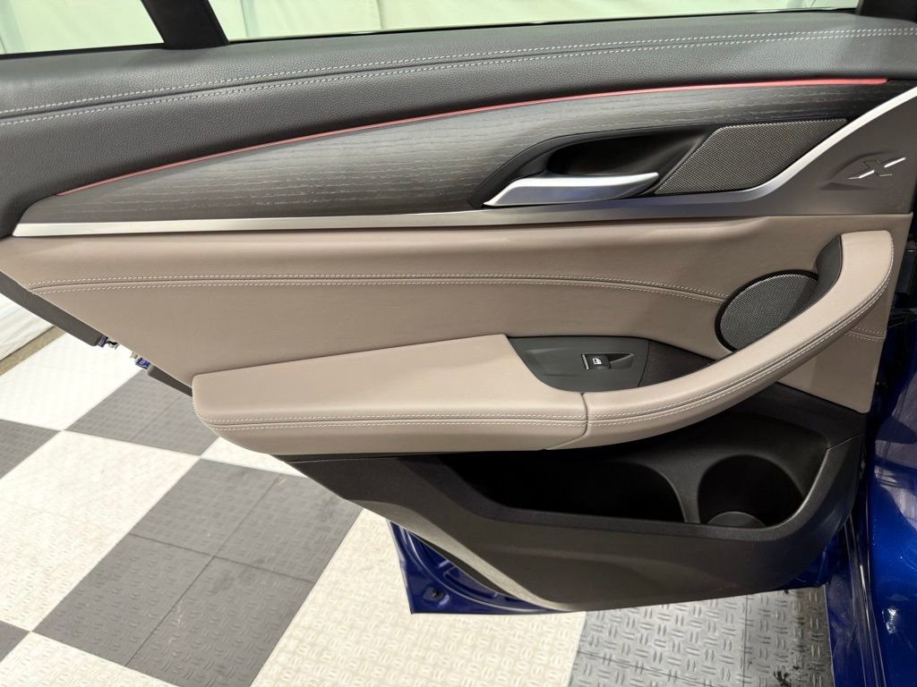 Used 2022 BMW X4 M w/ Executive Package image 16