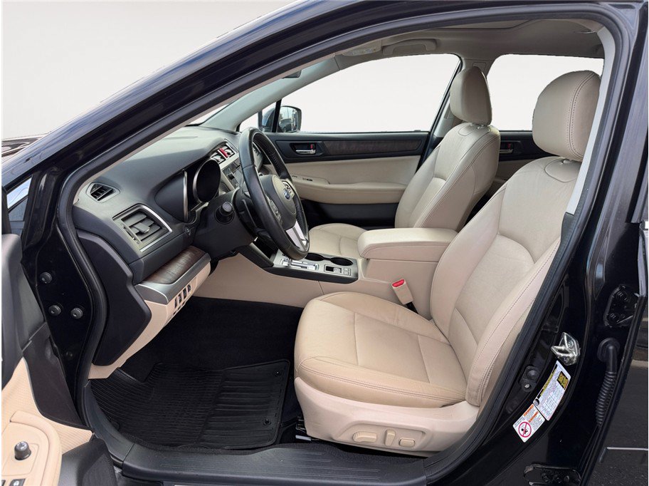 Used 2017 Subaru Outback 3.6R Limited AWD/4WD image 9
