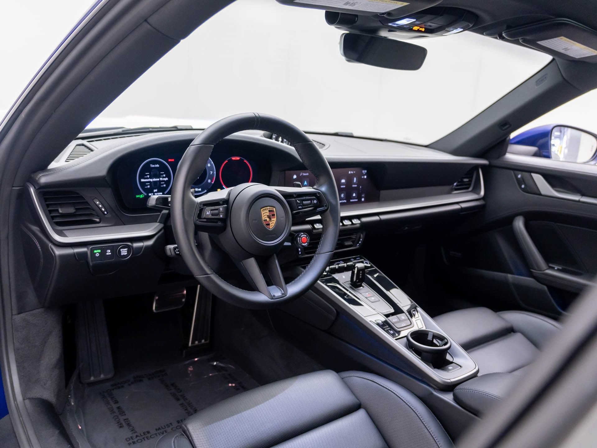 Certified 2025 Porsche 911 Carrera RWD image 11
