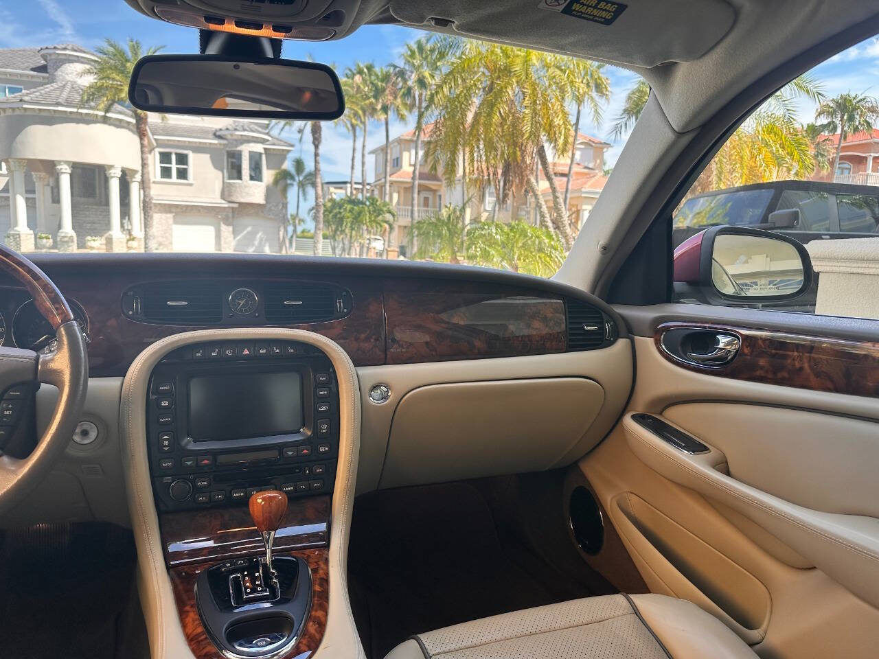 Used 2008 Jaguar XJ8 RWD image 13