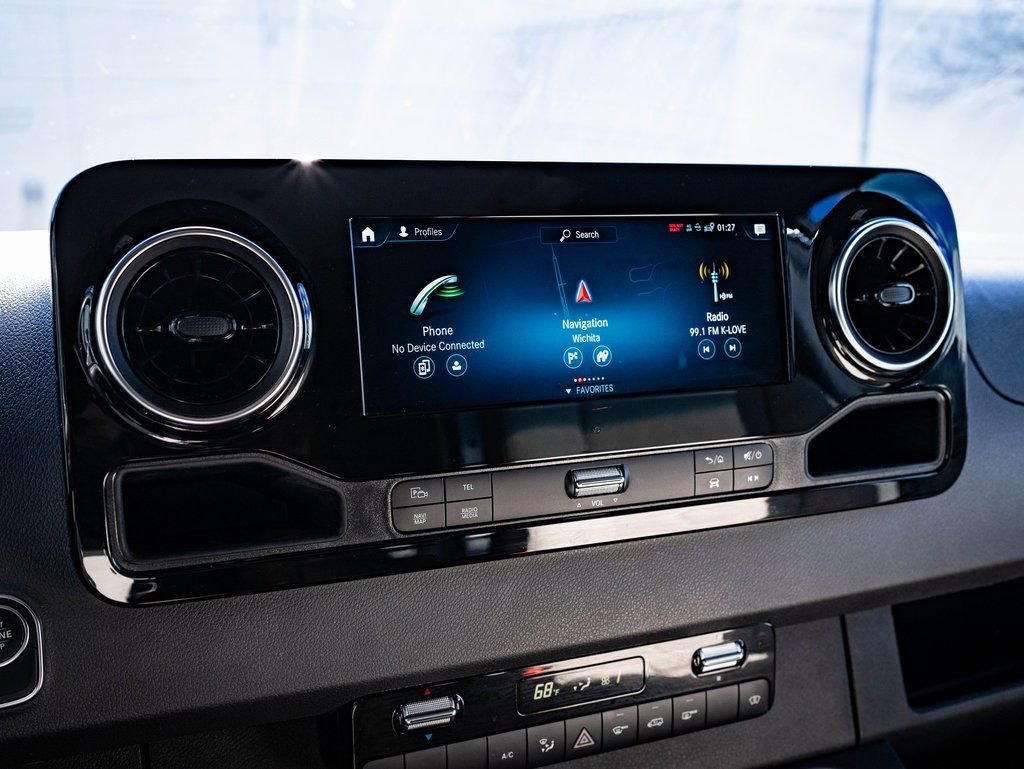 Used 2022 Mercedes-Benz Sprinter 3500 image 30