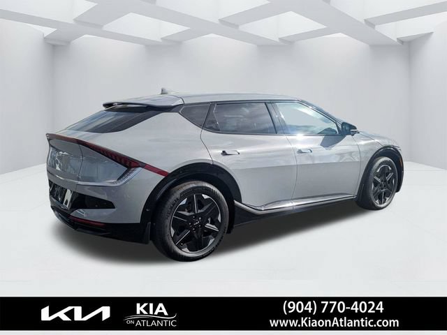 New 2025 Kia EV6 Wind AWD/4WD image 3