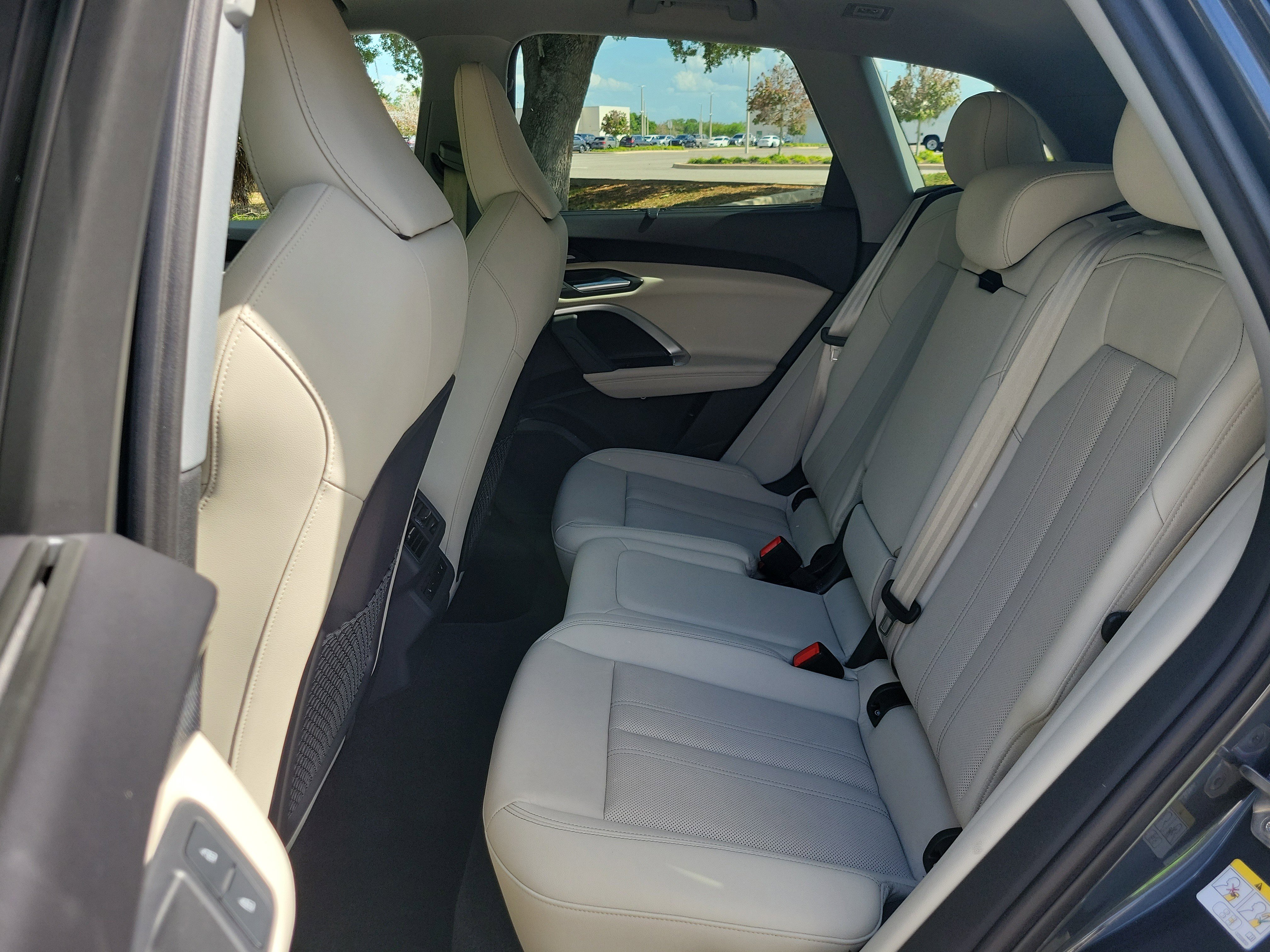 Certified 2025 Audi Q5 Prestige AWD/4WD image 16