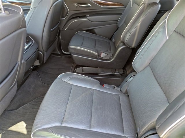 Used 2023 Cadillac Escalade Premium Luxury image 23