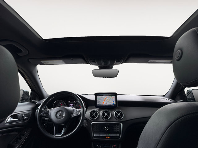 Certified 2020 Mercedes-Benz GLA 250 4MATIC image 23