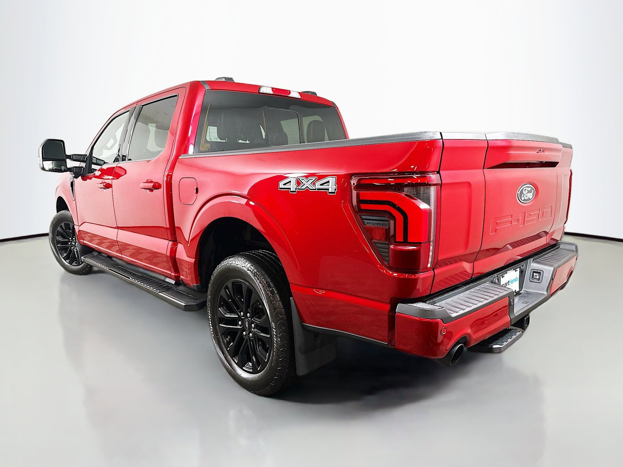 Used 2024 Ford F150 Lariat w/ Equipment Group 502A High image 5