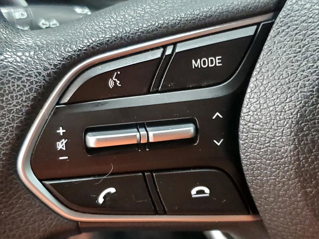 Used 2019 Hyundai Santa Fe SE image 28