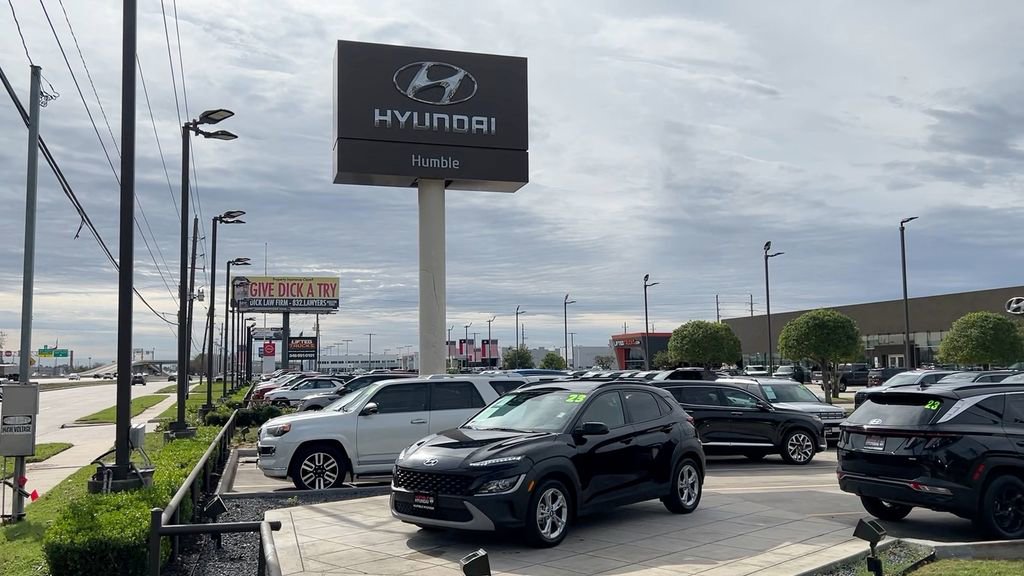 Used 2023 Hyundai Kona SEL w/ Convenience Package image 41