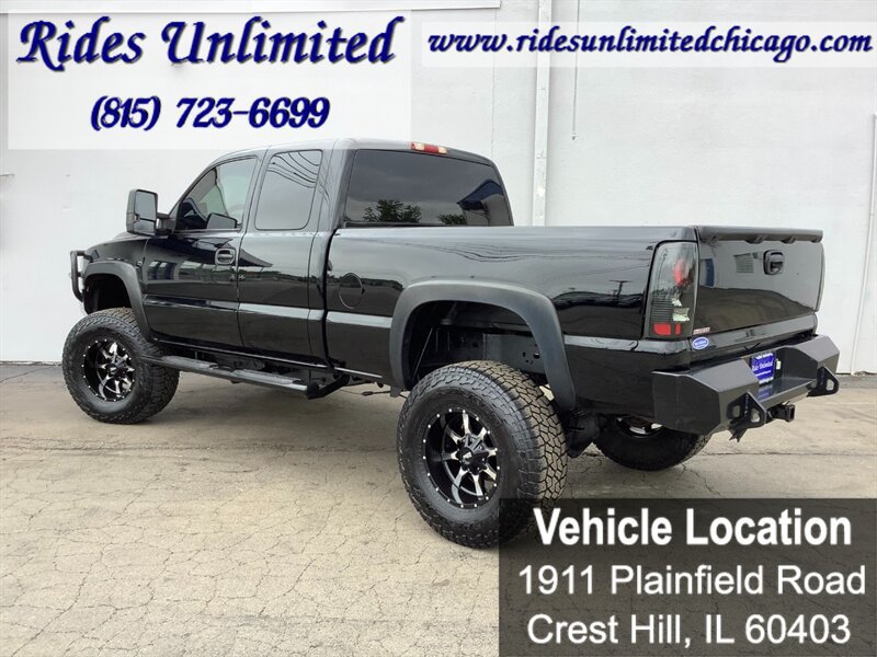 Used 2001 Chevrolet Silverado 2500 LS AWD/4WD image 3