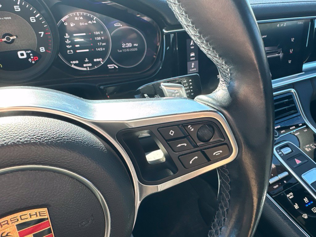 Used 2017 Porsche Panamera 4 AWD/4WD image 15