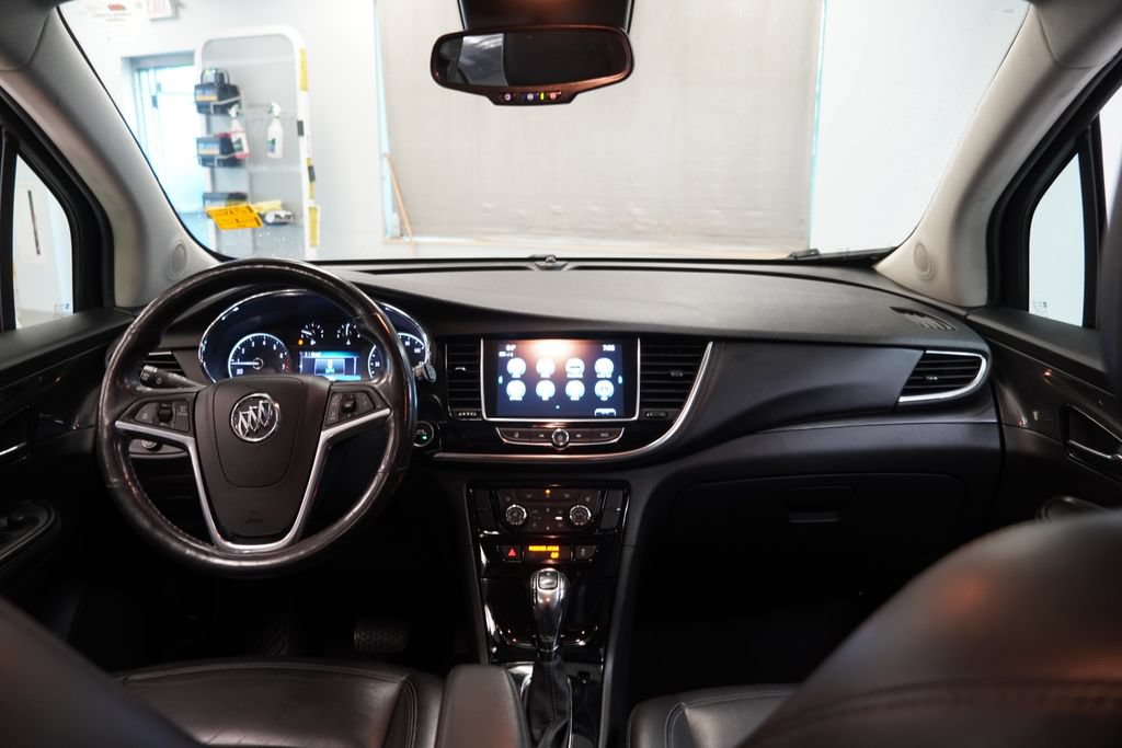 Used 2019 Buick Encore Essence AWD/4WD image 19
